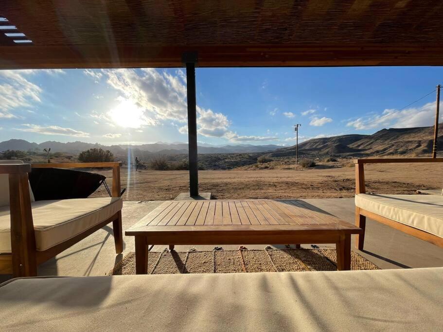 Chasing The Moon: Expansive Tub Views Near Pappy'S Villa Pioneertown Exteriör bild